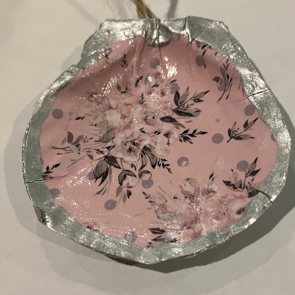 Other - Handcrafted Shell Ornament Pink Floral Silver Metallic Decoupage